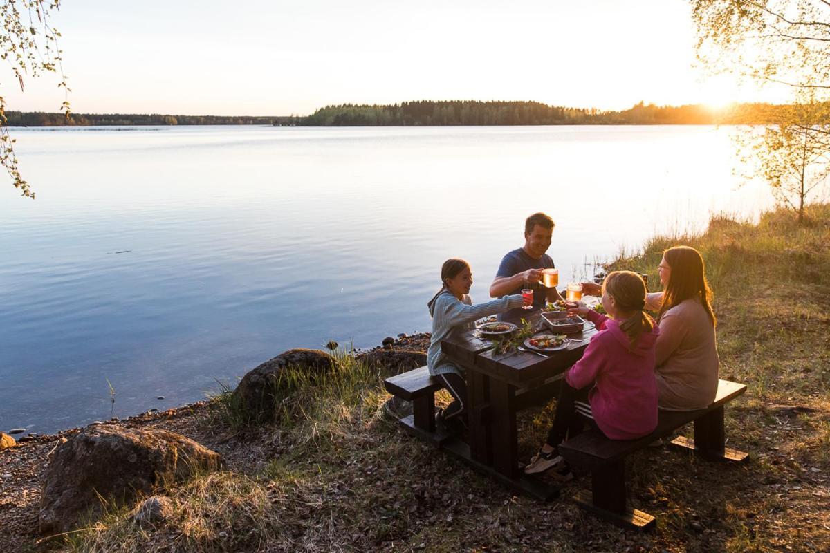 Resort Naaranlahti Cottages Esterno foto