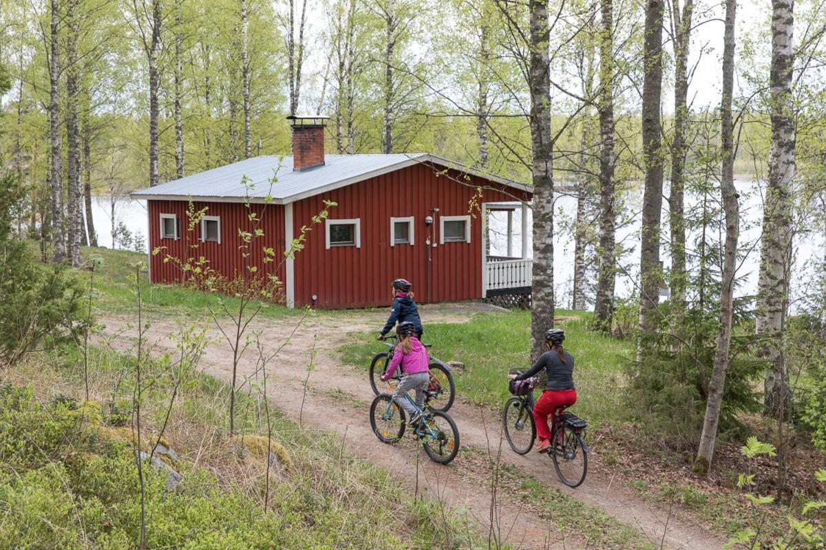 Resort Naaranlahti Cottages Esterno foto