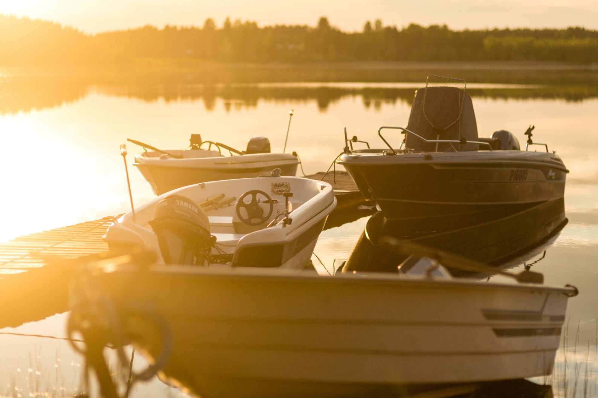 Resort Naaranlahti Cottages Esterno foto