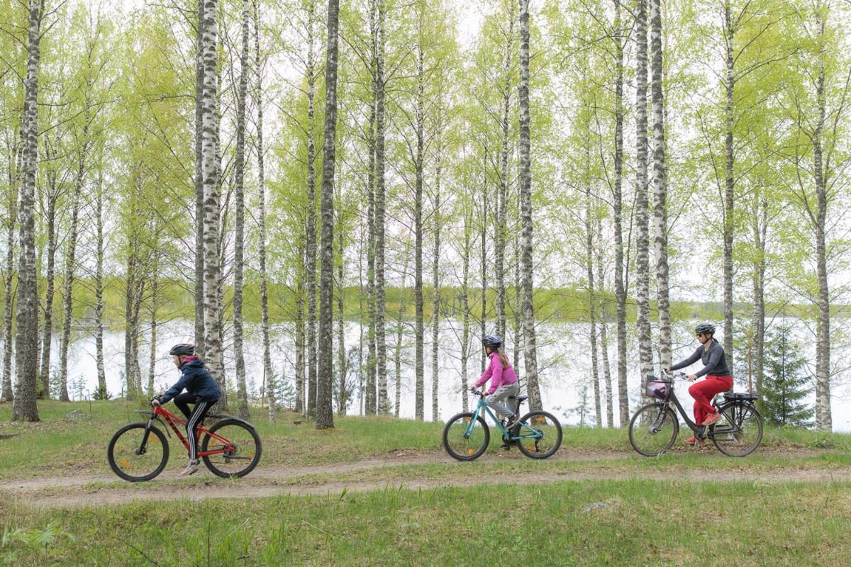 Resort Naaranlahti Cottages Esterno foto