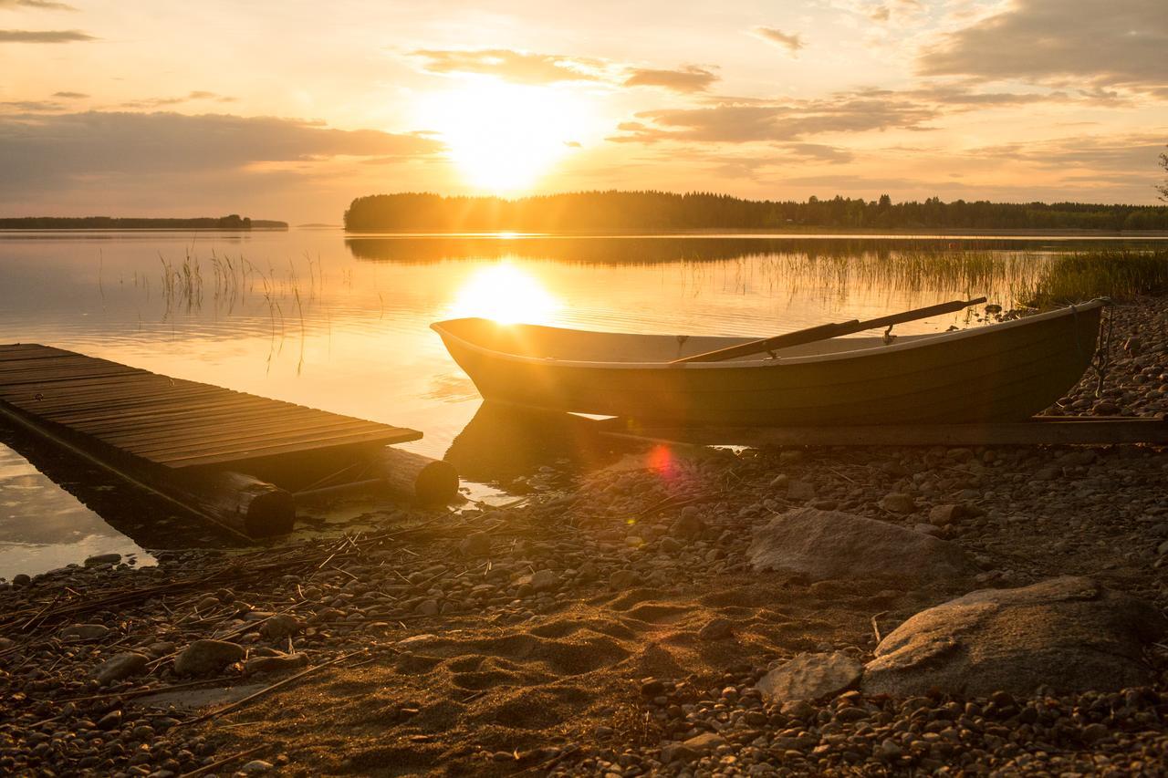 Resort Naaranlahti Cottages Esterno foto